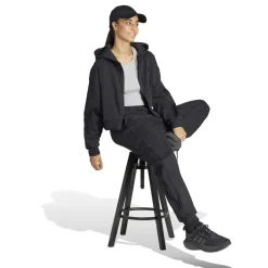 adidas Energize ts in Black