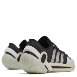 adidas Idoso Low Top Running Sneakers in Black