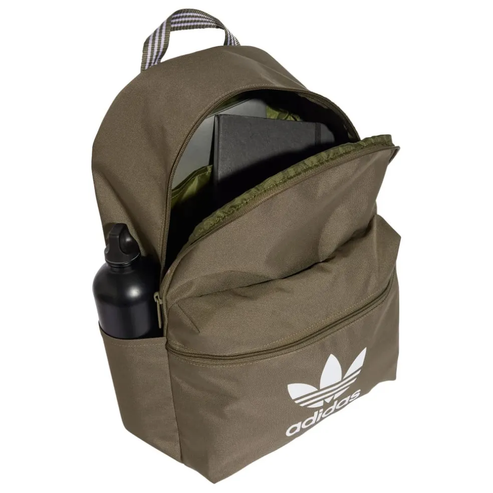 adidas Originals Adicolor Backpack in olive