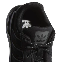 adidas Originals Infant LA Trainer Lite Trainers in Black Grey