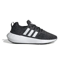 adidas Originals Junior Swift Run 22 Trainers in Black-White