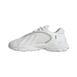 adidas Originals Oztral Trainers in White
