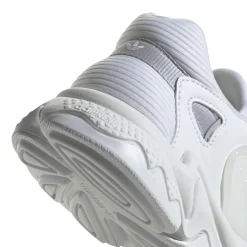 adidas Originals Oztral Trainers in White