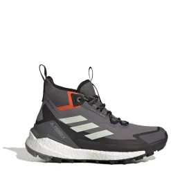 adidas Terrex Chukka Boot in Grey