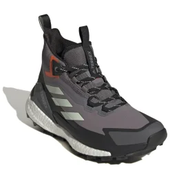 adidas Terrex Chukka Boot in Grey