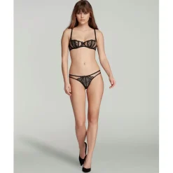 Agent Provocateur Rozlyn Lace Trim Thong in Black
