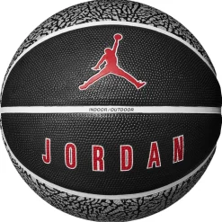 Air Jordan Jordan Playground 8p Basketball in Black