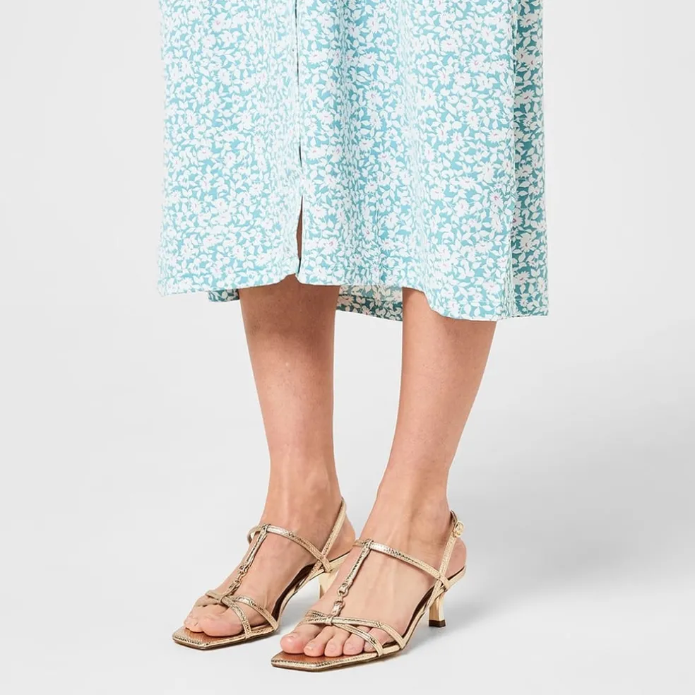 Aldo Josefina Toe Post Sandals in Gold