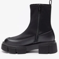 Be You Girls Chunky Boot in Black