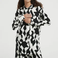 Be You Mono PrinT-Shirt in Black