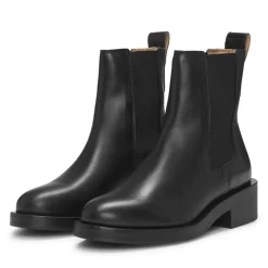 Boss Iryna Boot in Black