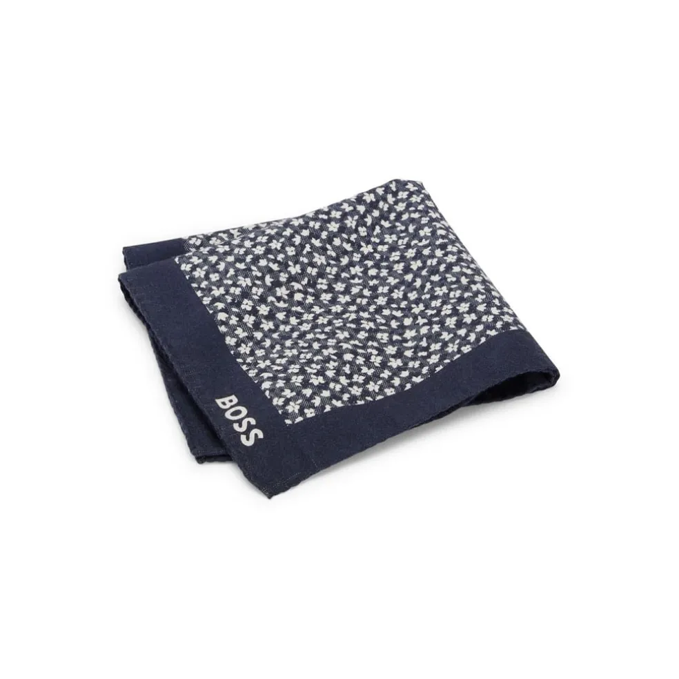 Boss Pocket Square in Dark Blue