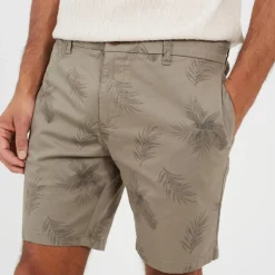 Brave Soul Shorts With Leaf Print in Grey