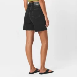 Calvin Klein Jeans Short in Black