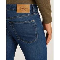 Calvin Klein Jeans Taper in Blue