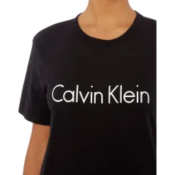 Calvin Klein T-Shirt in Black