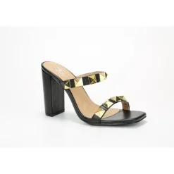 Chic Heel Studd Sndl in Black