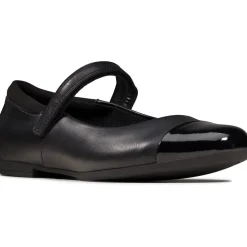 Clarks Gem Mary Janes in Black