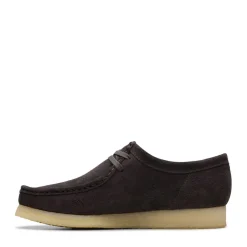 Clarks Originals Wallabee Shoes in Brown