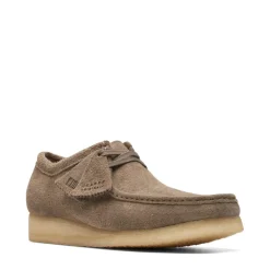 Clarks Originals Wallabee Shoes in Grey