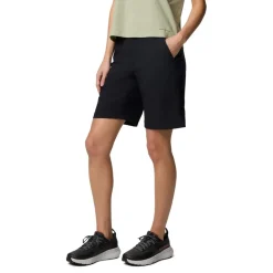 Columbia Lesli Shorts in Black