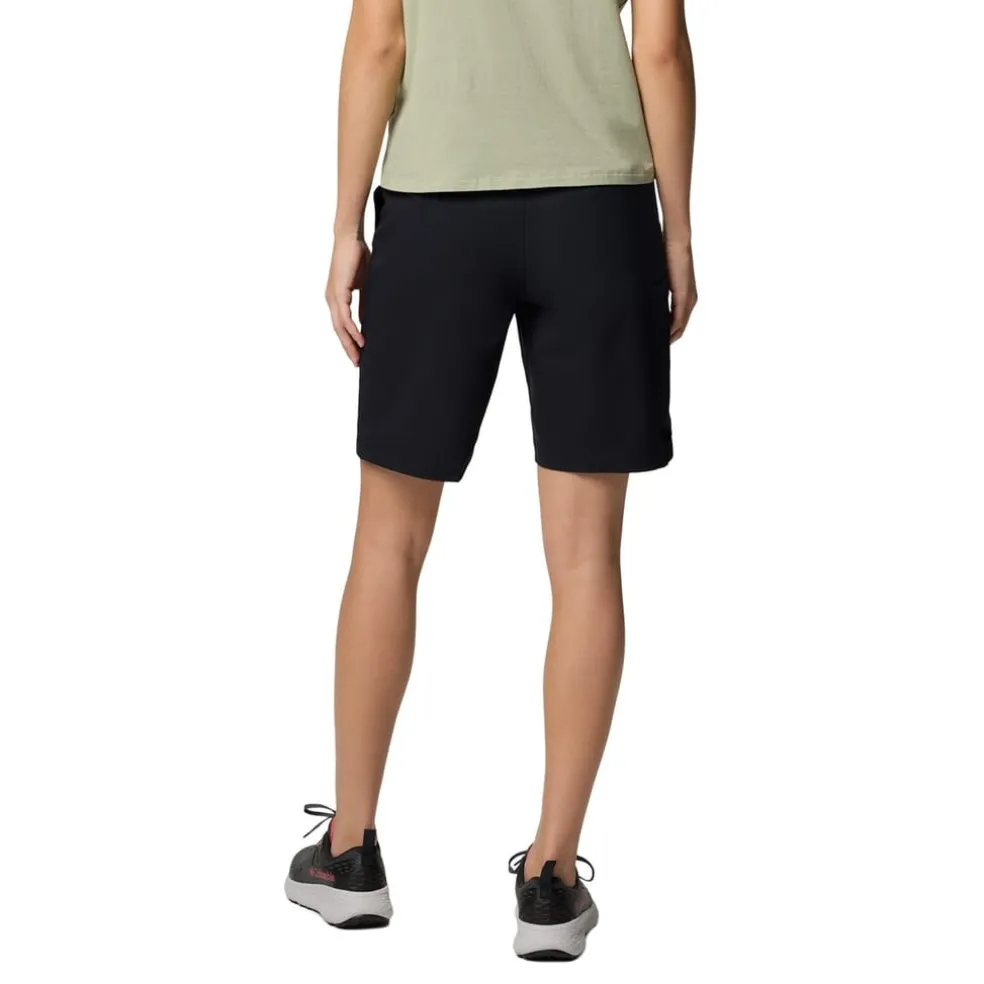 Columbia Lesli Shorts in Black