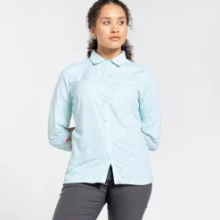 Craghoppers Regular Fit Long Sleeve Shirt in Green