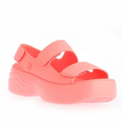 Crocs Skyline Sandals in Pink