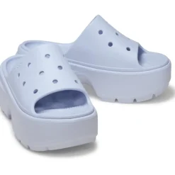 Crocs Stomp Platform Slide Sandals in Purple