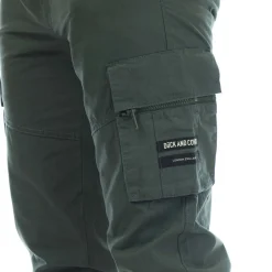 Duck and Cover Chesser Ripstop Cargo Pants in Green