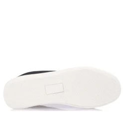 Duck and Cover Clasper Trainers in Black