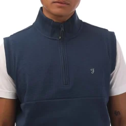 Farah Clint Midlayer Gilet in Dark Blue