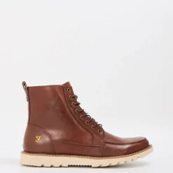 Farah Dan Boot in Brown