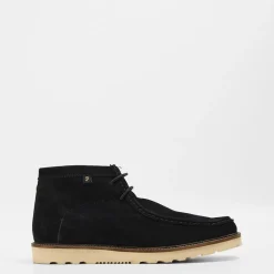 Farah Hanker Chukka Boots in Black