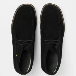 Farah Hanker Chukka Boots in Black