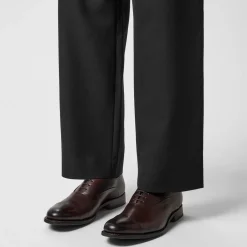 Grenson Oxford Derby Shoes in Brown