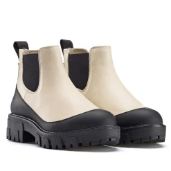 Hugo Axel Boots in White