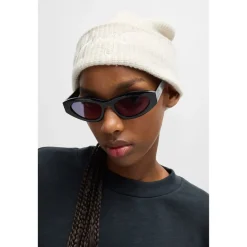 Hugo Socially Beanie in White