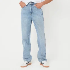 I Saw It First Jeans in Blue