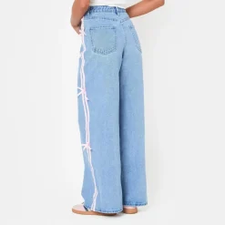 I Saw It First Side Wide Leg Jeans in Blue