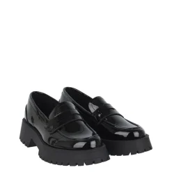 Jack Wills Chunky Loafer in Black