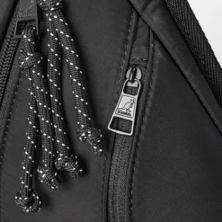 Kangol 1 Strap Sling Bag in Black