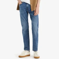 Levis 502 Free to Cool Taper Jeans in Blue