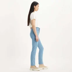 Levis 724 High Rise Straight Rio Fate Jeans in Denim
