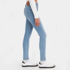 Levis 720 High Rise Super Skinny Jeans in Denim