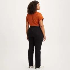 Levis 724 Plus High Rise Straight Jeans in Black