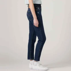 Levis 501 Skinny Jeans in Dark Blue