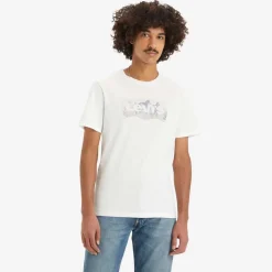 Levis Classic Graphic T-Shirt in White