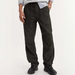 Levis Loose Straight Surplus Pants in Black