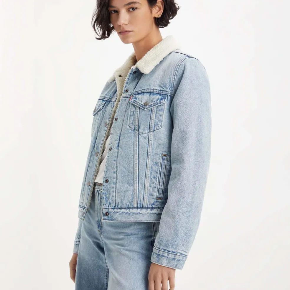Levis Original Sherpa Trucker Jacket in Light Blue